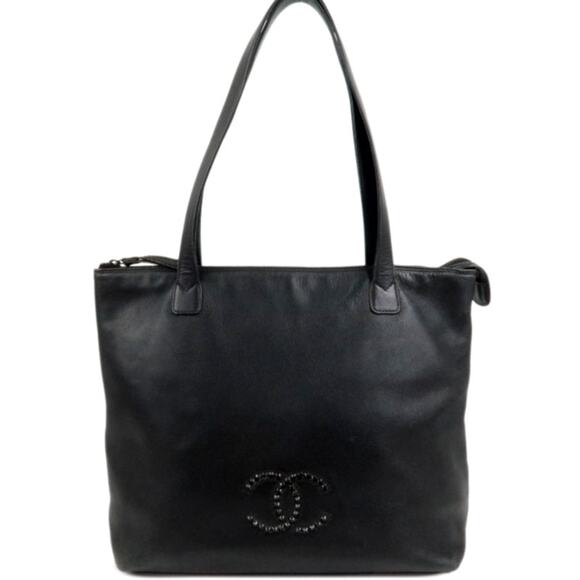 CHANEL Handbags - 💎✨Authentic✨💎CHANEL COCO Mark Leather Shoulder Bag Black